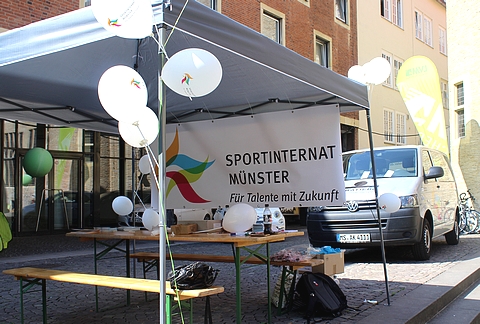 Infostand des Sportinternats Stadtfest Münster 2018